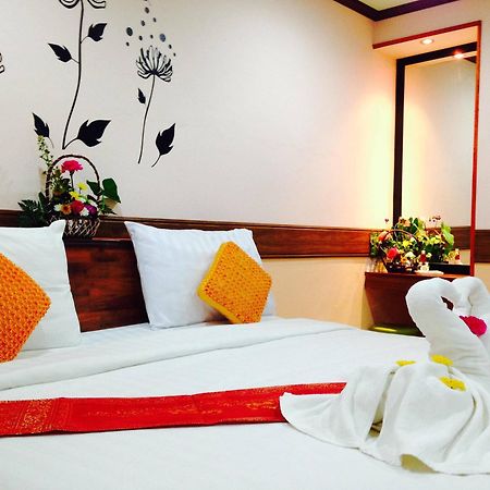 แอร์พอร์ต ภูเก็ต การ์เดน รีสอร์ต Hotel ถลาง ภายนอก รูปภาพ