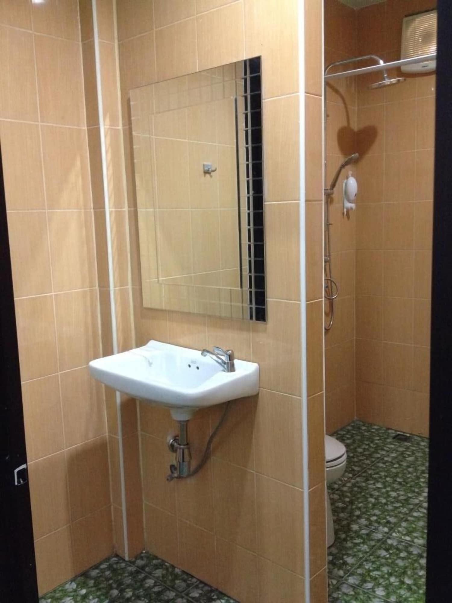 แอร์พอร์ต ภูเก็ต การ์เดน รีสอร์ต Hotel ถลาง ภายนอก รูปภาพ