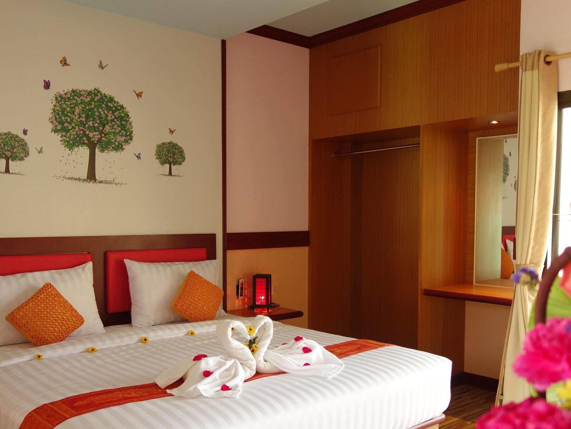 แอร์พอร์ต ภูเก็ต การ์เดน รีสอร์ต Hotel ถลาง ภายนอก รูปภาพ